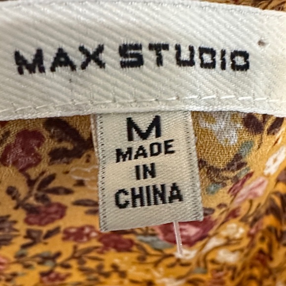 Max Studio Brown Floral Ruffle Wrap Tie Waist Peasant Boho Blouse V-Neck Size M - Picture 3 of 12